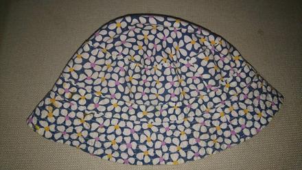 Klobúčik kvietkovy obvod 25cm, f&f,116