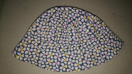 Klobúčik kvietkovy obvod 25cm, f&f,116