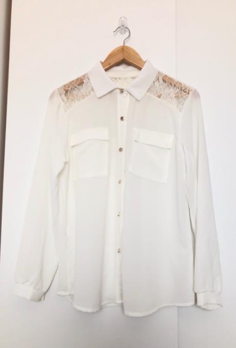 Košeľa s čipkou, 