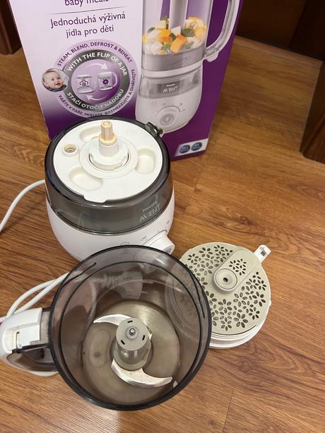 Parný hrniec na príkrmi, avent