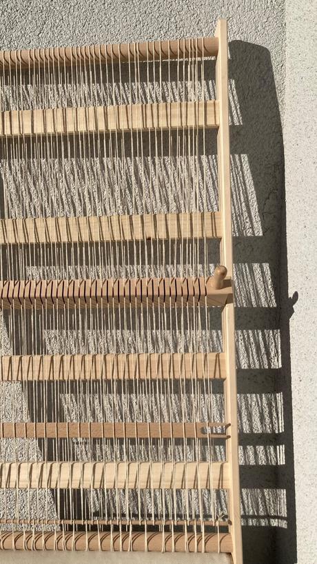 Veľké tkáčske krosná na tkanie, 