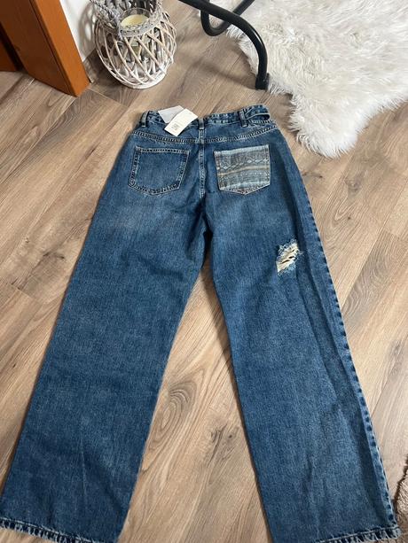 Mai collection diznsy, l