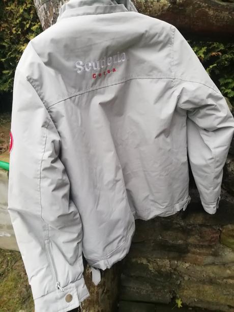 Chlapčenská bunda, 158