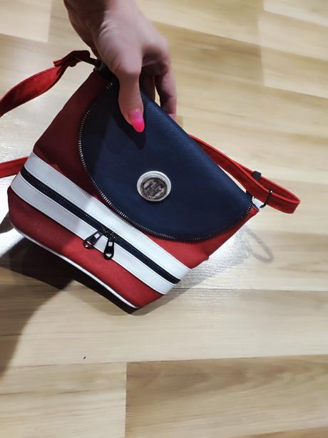 Kabelka th, tommy hilfiger