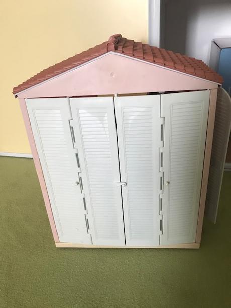 Barbie domček a auto,