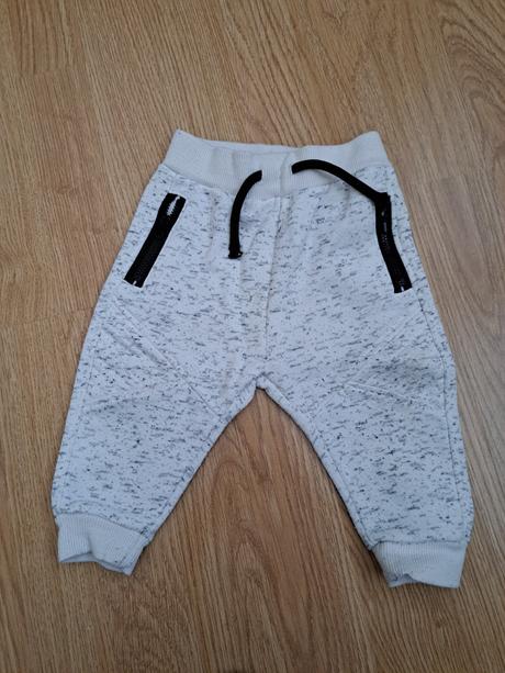 Tepláky primark 74, primark,74