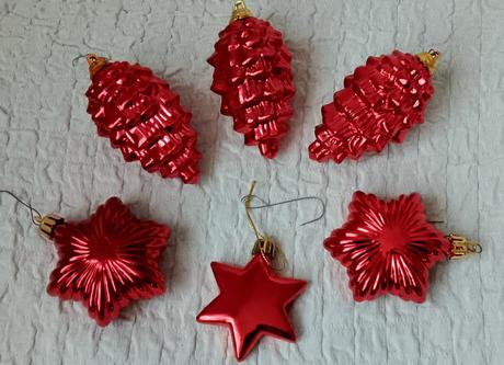Staršie ozdoby na stromček,