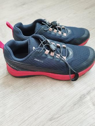 Topánky energetics, 34