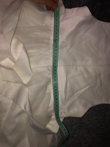 Slávnostne šaty, 140