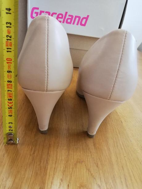 Lodičky 38, graceland,38