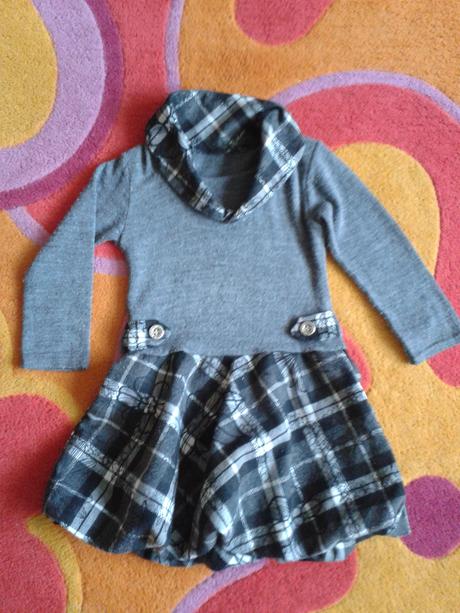 Úpletové šaty na jar a jeseň, 104