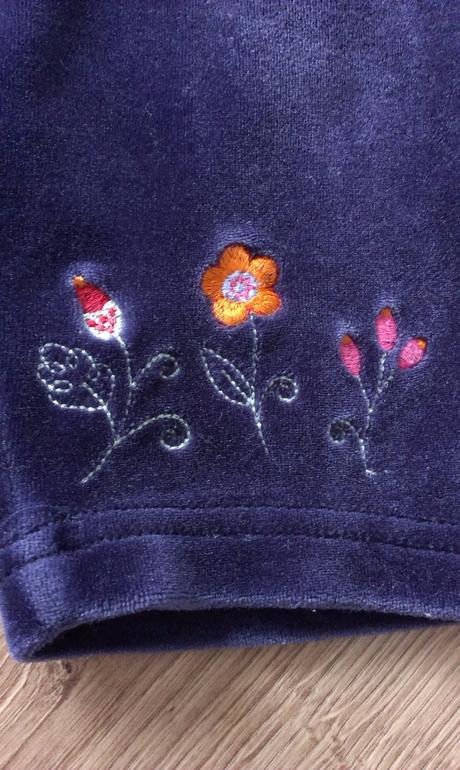 Semišové tepláky, marks & spencer,80