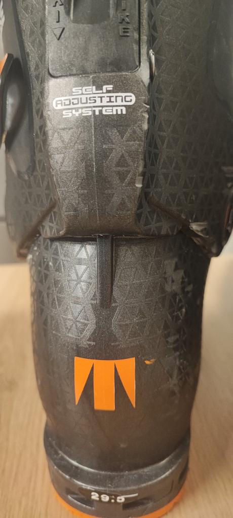 Lyziarky velk.45, tecnica,45