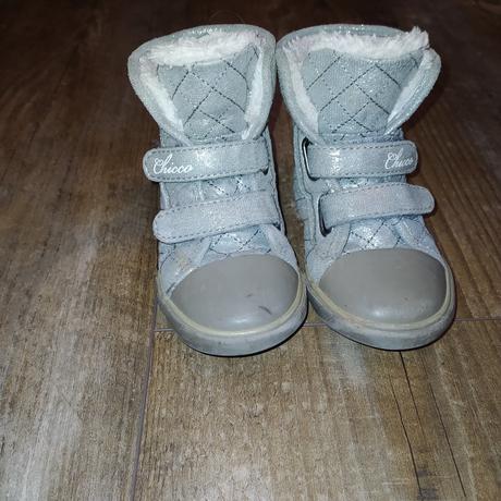 Čižmičky, chicco,24