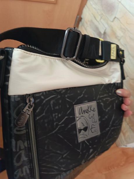 Nová kabelka anekke, anekke