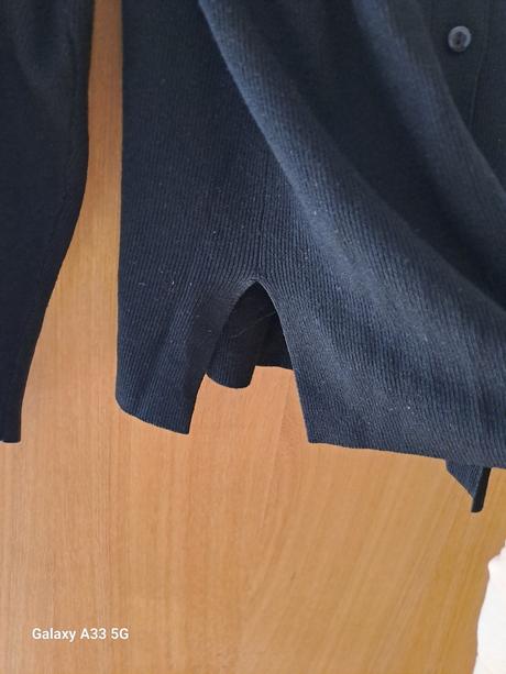 Tenký čierny svetrík č.l/xl, xl