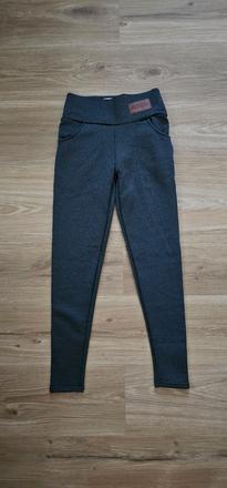 Šedé zateplené legíny, s