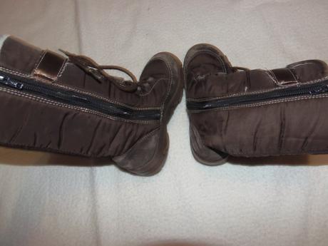 Čižmy baťa, baťa,28