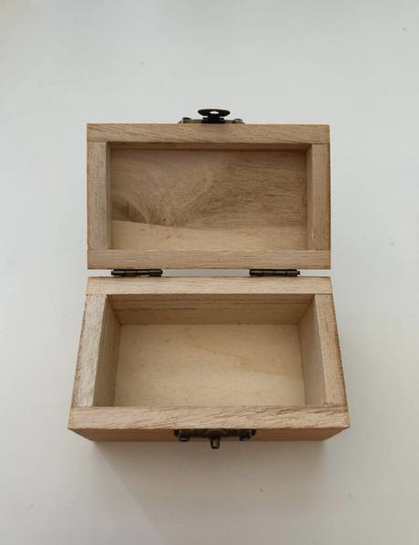 Krabička na šperky a iné drobnosti, šperkovnica,