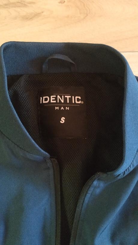 Tenká frajerská bunda s, s