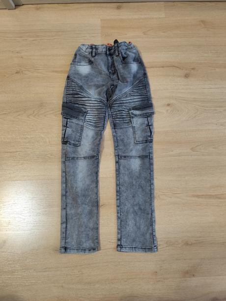 Džínsy, chapter young,158