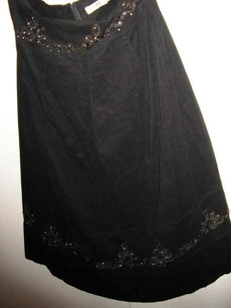 772. lusa čierna sukňa, xxl