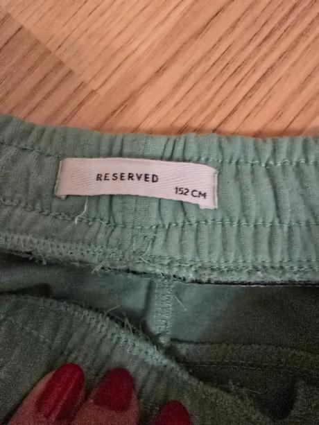 Kratasy reserved, reserved,158