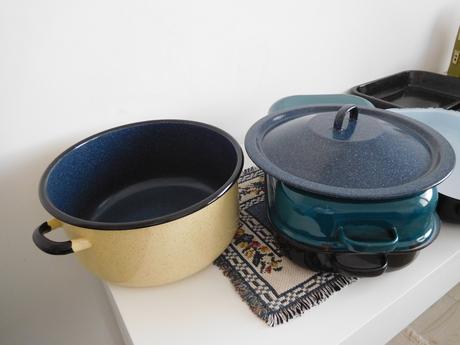 Samltované do kuchyne pekáče, hrnce, 