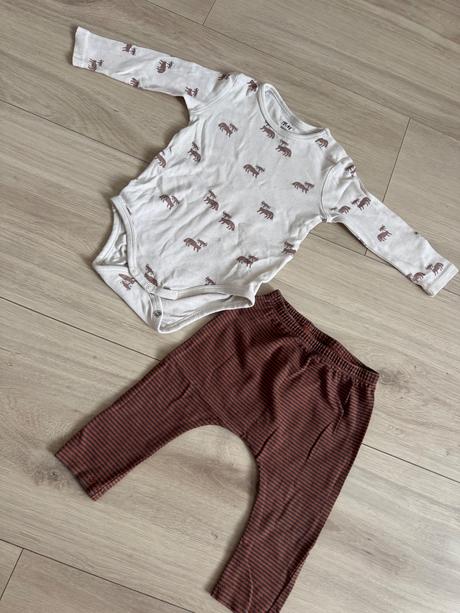 Kompletik nohavice+body, next,74