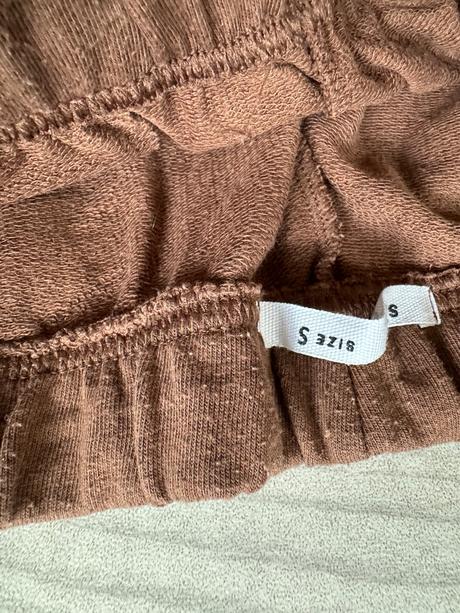 Hnedé teplaky, sinsay,s