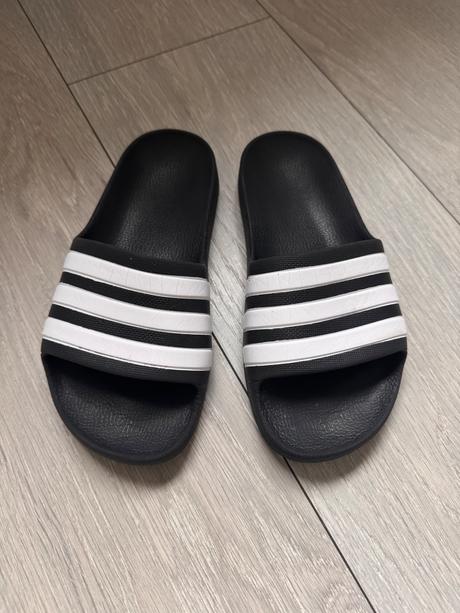 Adidas letné šľapky, adidas,35