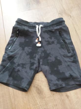 Rozne kratasky ako nove, 104