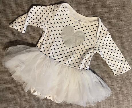 Šaty ako body s tylovou sukňou, early days,68