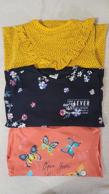 Tričká 2ks  +šaty/tunika, 134