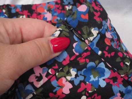 Kvalitná letná sukňa stradivarius, stradivarius,s