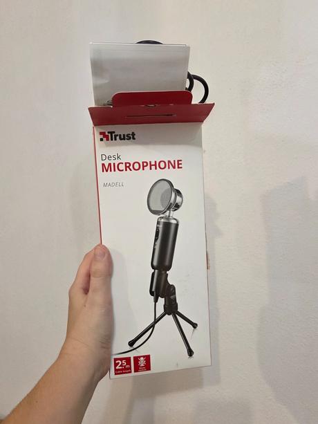 Mikrofon, trust