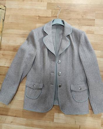 Prekrásny blazer, l