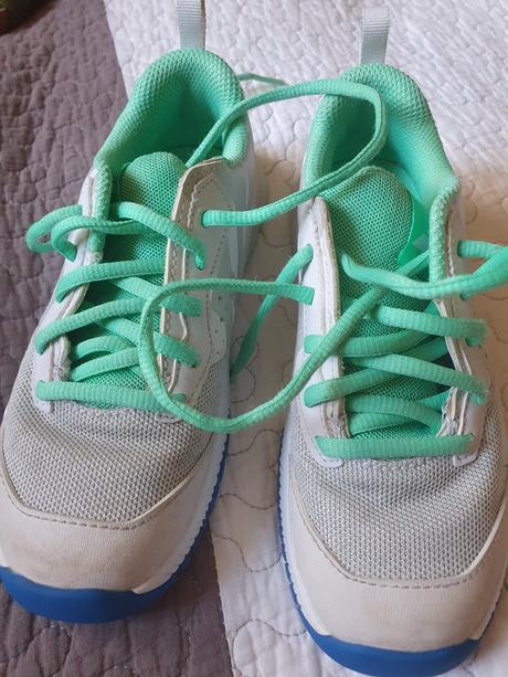 Tenisky na tenis babolat, 32