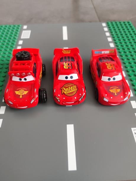 Autá cars,,mcqueen,, zo série 1.2.3.,