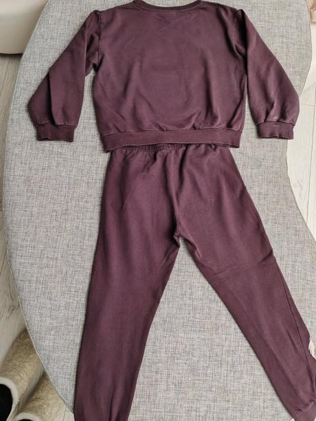 Predám teplákovú súpravu 134, 134