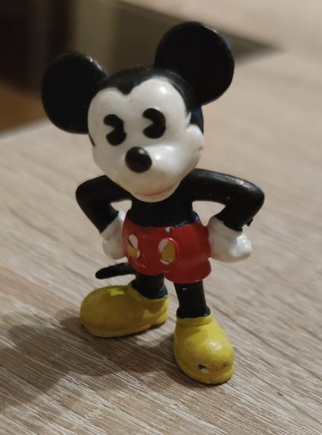 Mickey mouse, 