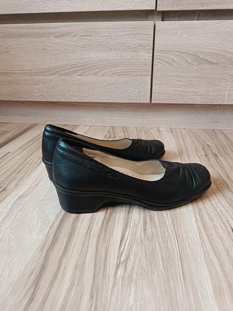 Dámske čierne kožené topánky, 37