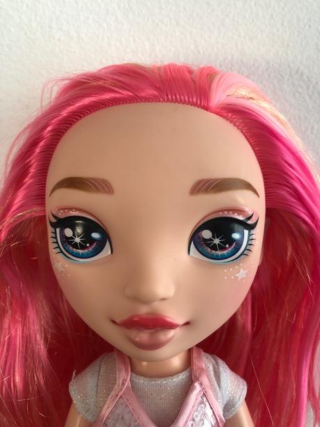 Bábika rainbow surprise, 