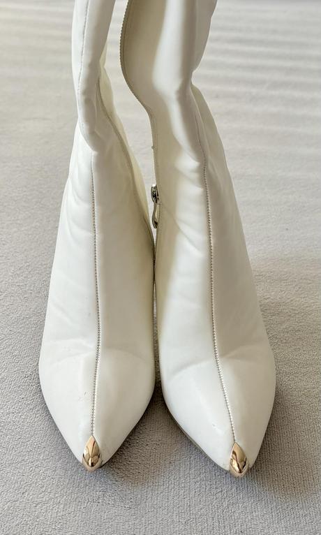 Dámske biele čižmy na podpätku, 36