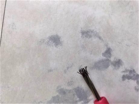 Čistič na kefy na vlasy,