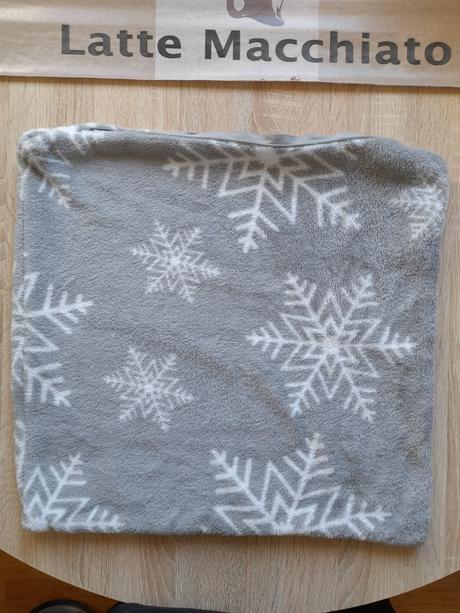 Obliečka na vankúš s vločkami, 