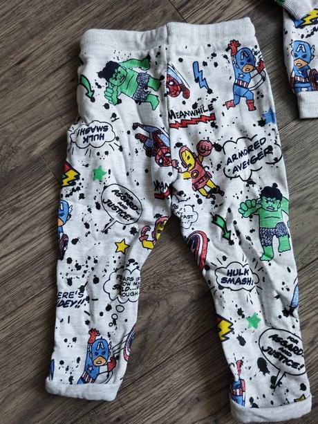 Tepláková súprava, marvel,92