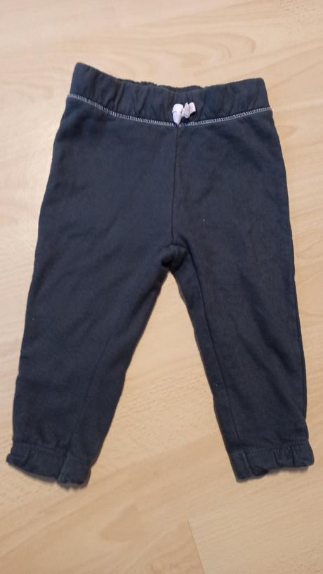 Hrubšie tepláky, c&a,80