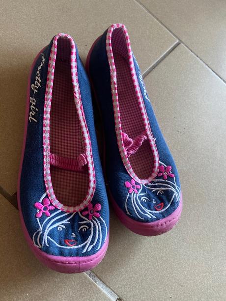 Dýchacie papuče, 33