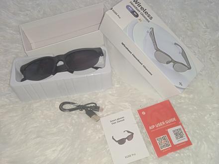 Prekladacie okuliare s bezdrôtovým headsetom, 